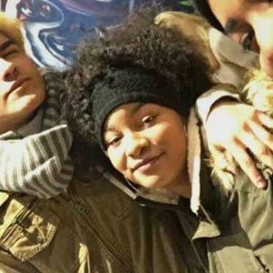 Meet your Posher, Adea